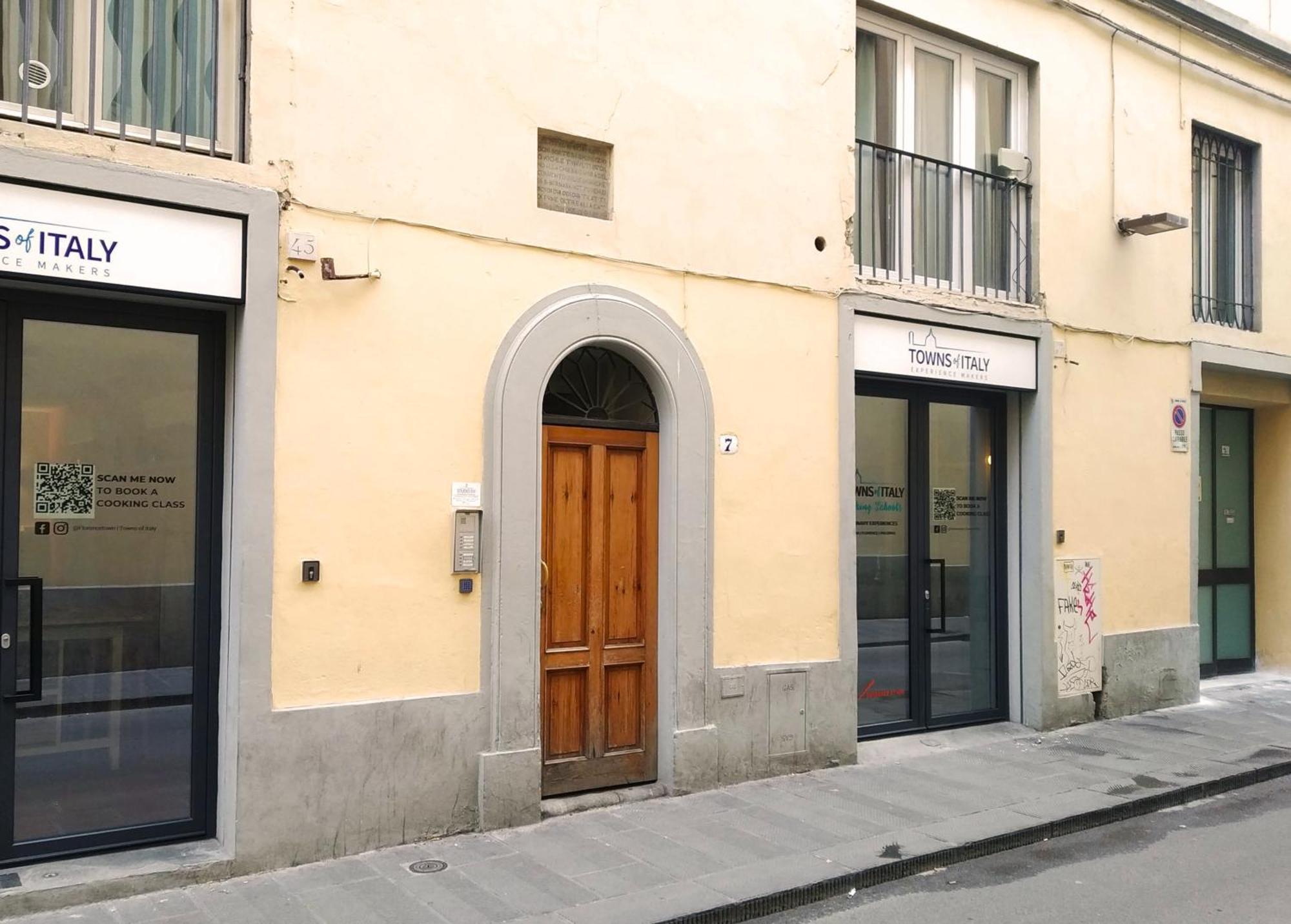 Panicale Blue Historic 1Br Stay Near Medici Chapels & Mercato Centrale Florencia Exterior foto